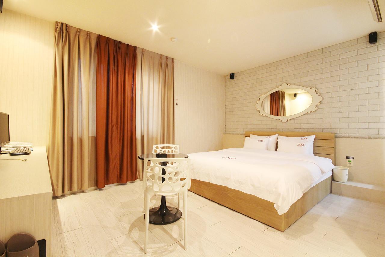 Hotel Zara Changwon Exterior foto